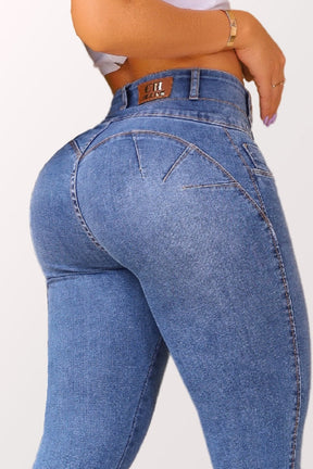 Calça Jeans Modeladora Fatal Mega Bumbum Apaixonante